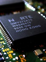 Integrovaný obvod na desce plošných spojů