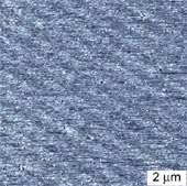 Příčné pruhy tmavé a světlé barvy o šíři stovek nanometrů jako produkt mkrotisku